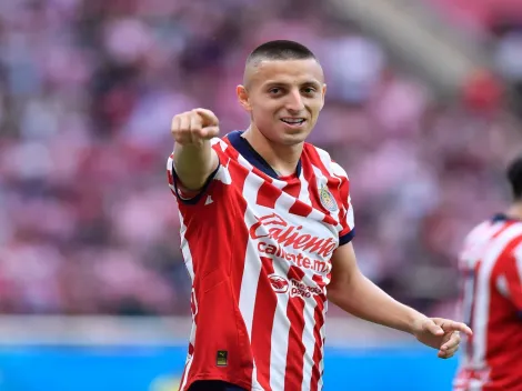 Chivas tiene un plan para que Roberto Alvarado juegue contra Atlas