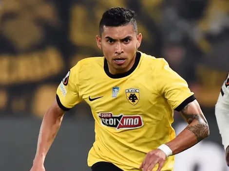 AEK manda mensaje a Chivas: Orbelín titular