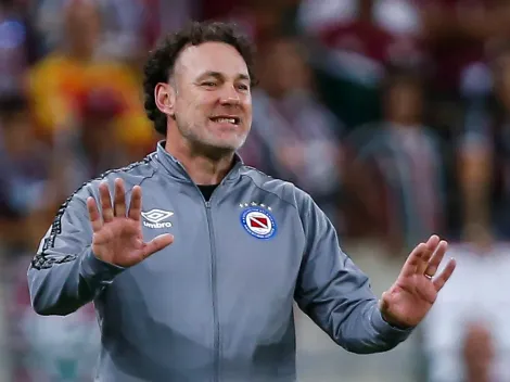 La similitud de Gabriel Milito en Chivas y Argentinos Juniors