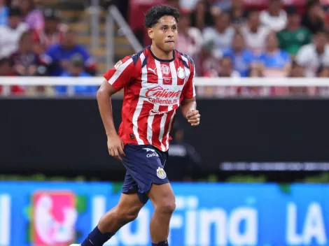 ¿Será que llega a Chivas? Luis Romo lo abrazó previo al partido ante Cruz Azul