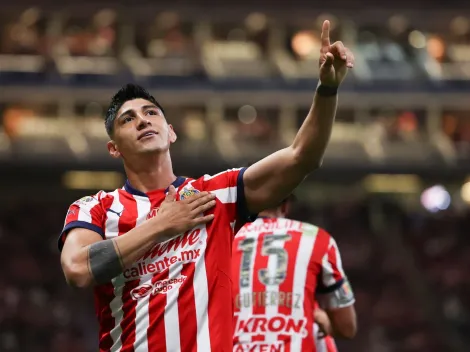 Alan Pulido ya tendría nuevo equipo y Amaury Vergara pagaría parte de su sueldo