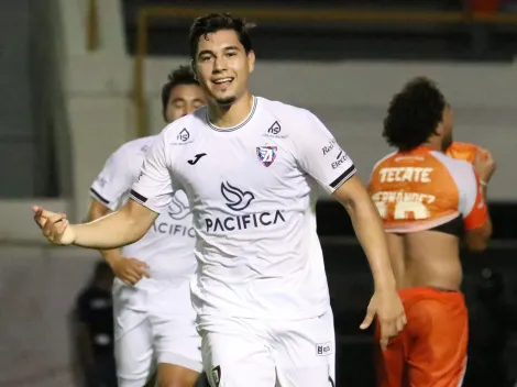 El primer refuerzo de Chivas ya estaría en Guadalajara