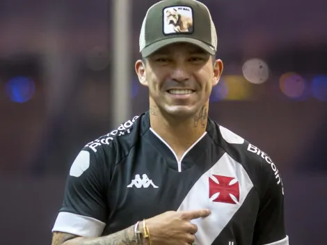 Medel afina detalles para ser nuevo jugador de Vasco Da Gama