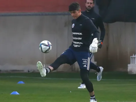 ¿Y Bravo? Joven arquero le pone presión a Eduardo Berizzo en la Roja