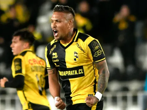 "Gran fichaje": Javier Parraguez deja de lado la Copa Sudamericana para jugar en Brasil 