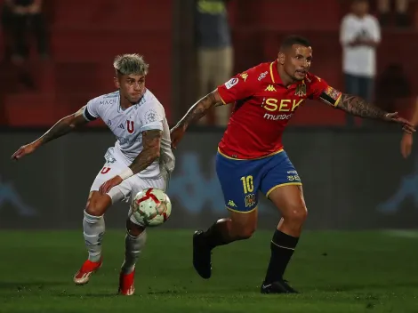 Emiliano Vecchio recibe su primer castigos por duros insultos al árbitro