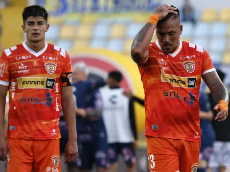 Leyenda de Cobreloa reza para zafar del descenso