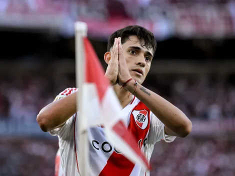 Pablo Solari anota dos golazos en River y se disculpa con la fanaticada