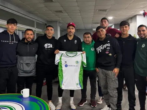 “Un privilegio”: Fue figura en Colo Colo, hoy es DT y recibió a Claudio Bravo en el sur