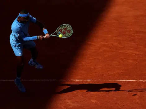 Dormía en mesas plegables, mientras su papá trabajaba de noche: ahora hace historia en Roland Garros