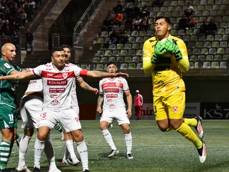 “Un arquerazo”: Colo Colo lo dejó partir para este 2025 y hoy lo aplauden en la Primera B