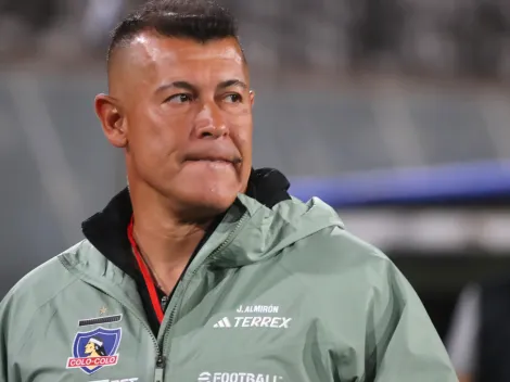 No es Esteban Pavez: Jugador de Colo Colo sorprende para mal a Jorge Almirón con bajón en su rendimiento