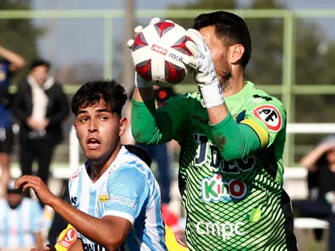 Conmoción en el fútbol chileno: arquero debió retirarse para siempre por grave enfermedad