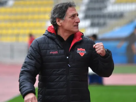 Mario Salas rompe el silencio en su cesantía: "Me gustaría volver a dirigir"