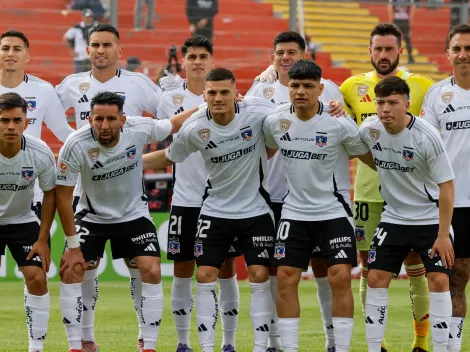 "Debe irse": Jugador de Colo Colo se llena de críticas de los hinchas