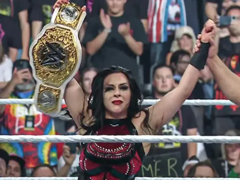 ¡C-H-I! Stephanie Vaquer es la nueva campeona mundial femenina de la WWE