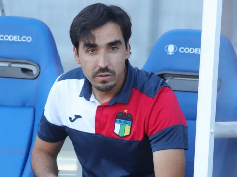 Meneghini desata polémica con irónica crítica al arbitraje tras la derrota ante la U: "Le faltó…"