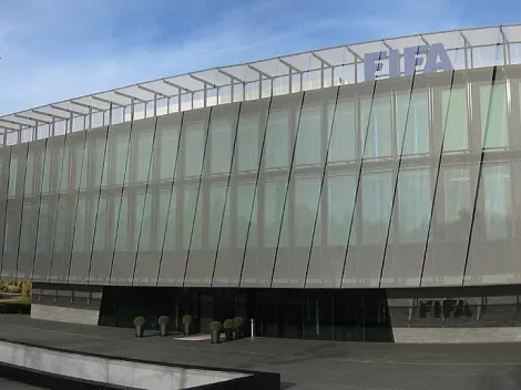 Cobresal se salva jabonado de un posible castigo de la FIFA