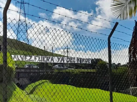 Hinchas de Nacional arremeten contra Jonathan Álvez: "Fuera ya del Verde"