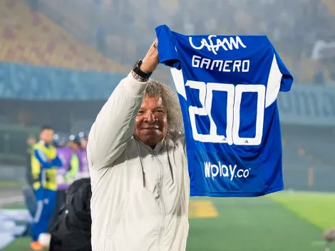 Homenaje de Millos para Alberto Gamero por sus 200 partidos