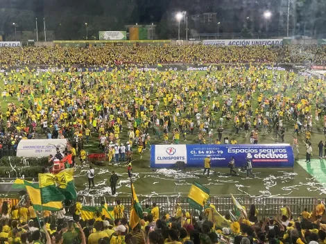 Hinchas de Atlético Bucaramanga invadieron la cancha, tras ganar la final ida