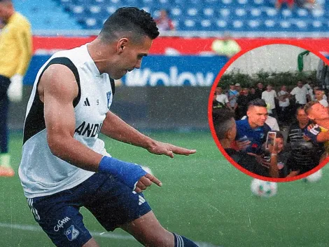 Llamativa reacción de los hinchas de Junior que lograron foto con Falcao