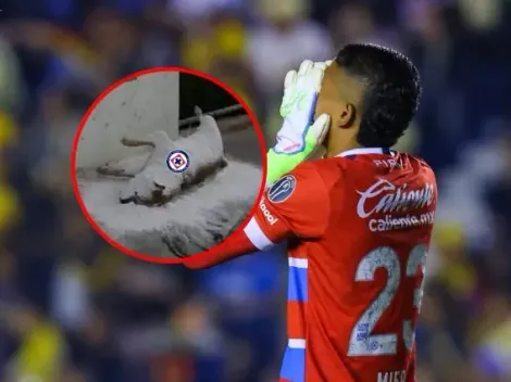 Los memes atacan a Kevin Mier: Un equipo de Estados Unidos le marcó siete goles