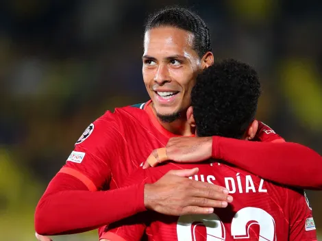La molestia de Van Dijk por salida Luis Díaz, tras derrota del Liverpool
