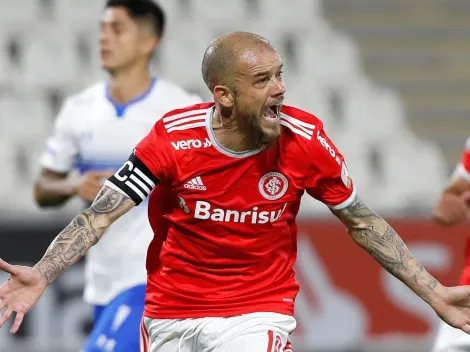 "¿Por qué no jugar ahí?" Andrés D'Alessandro envió un guiño a un equipo de la LigaPro