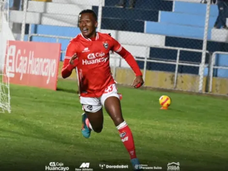 (VIDEO) Control y volea: Golazo de Fernando Guerrero en Perú