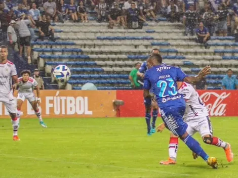 Con un golazo de Miller Bolaños, Emelec da el primer golpe ante Deportivo Cuenca (VIDEO)