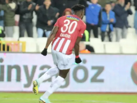 ¡La del honor! Golazo de Jordy Caicedo en la dura derrota de su equipo en Turquía (VIDEO)