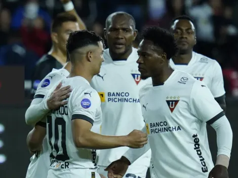 ¡Lo dio vuelta! Liga de Quito vence a Libertad en un partido polémico