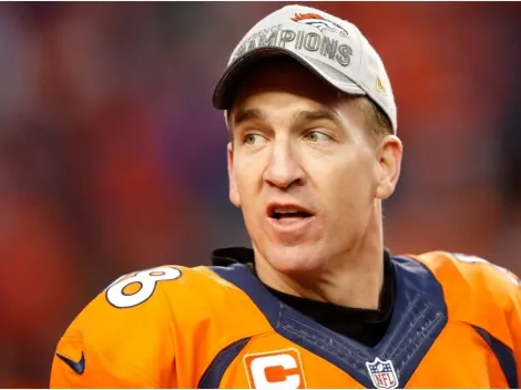 Peyton Manning takes a hilarious shot at the Patriots