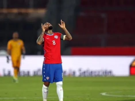 Arturo Vidal scores twice to give Chile a comfortable 2-0 win over Peru