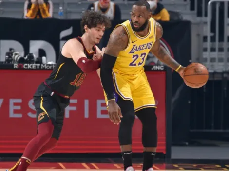 Video: Someone really taunted LeBron before 21-point explosion