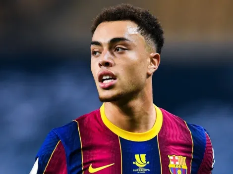 Barcelona reportedly eye Sergiño Dest replacement who runs out of contract