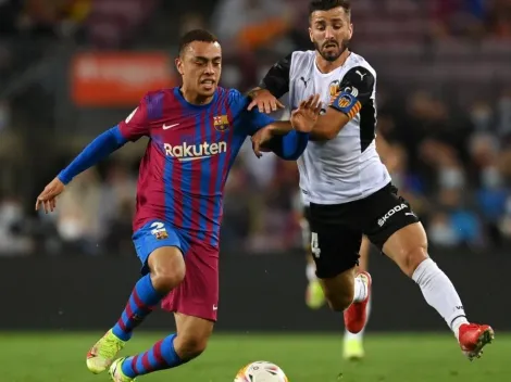 Trouble at Barcelona: Sergiño Dest and Samuel Umtiti reportedly refusing to leave the club