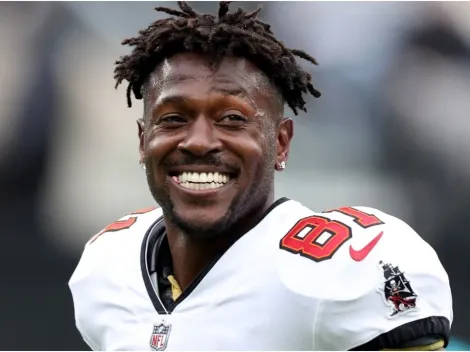 This is why Antonio Brown left the game