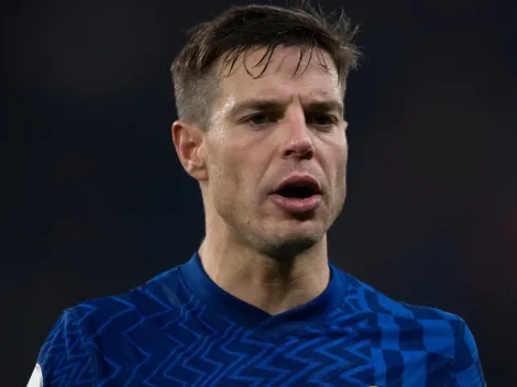 Barcelona: Cesar Azpilicueta's arrival could be 'blocked' by a clause in his Chelsea contract