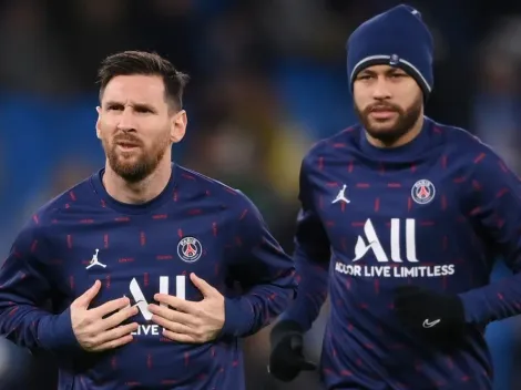 Neymar takes subtle shot at PSG teammates to defend Lionel Messi