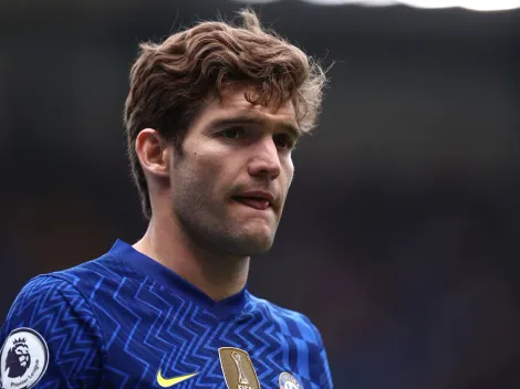 Barcelona prepares an ambitious swap deal to sign Marcos Alonso from Chelsea