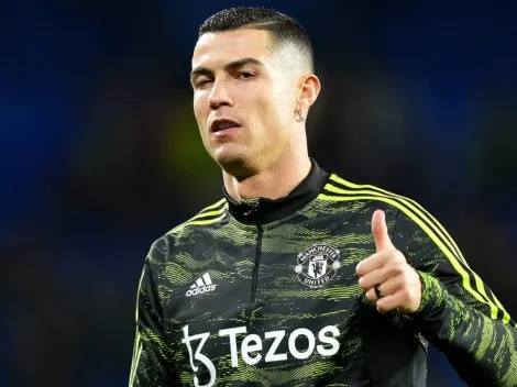 How much money would Manchester United save by ending Cristiano Ronaldo's contract in January?