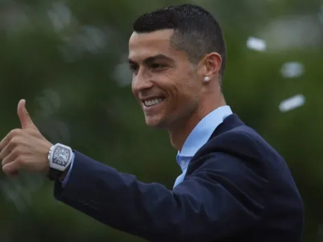 Cristiano Ronaldo has emotional moment with Real Madrid teammates in Saudi Arabia