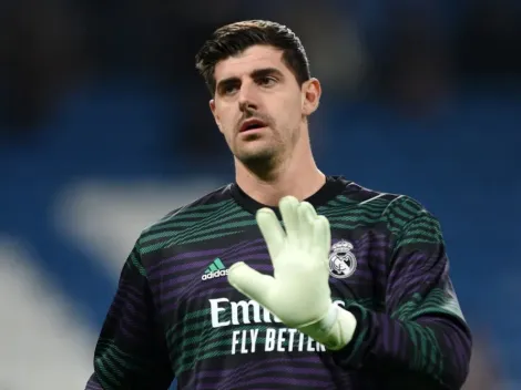 Thibaut Courtois incredibly 'surrenders' La Liga to Barcelona