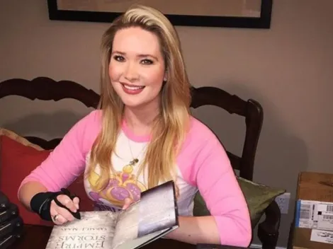 A Court of Thorns and Roses: What's going on between Sarah J. Maas and Hulu production?