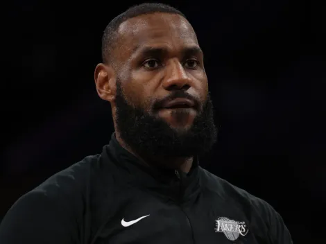 LeBron James appears to take a shot at Warriors’ player with recent post