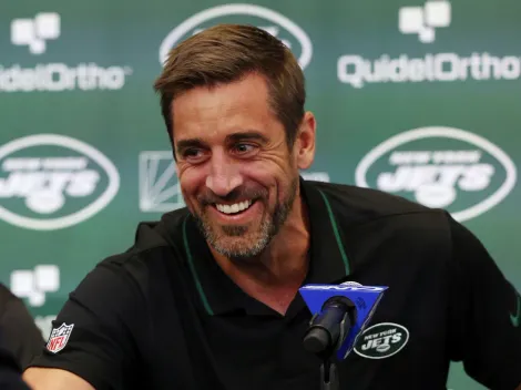 Robert Saleh explains how Aaron Rodgers differs from Russell Wilson, Jimmy Garoppolo