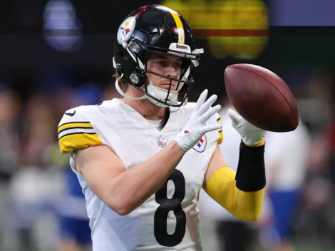 Kenny Pickett has a new best friend in the Steelers' locker room