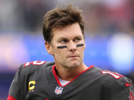 NFL Rumors: Tampa Bay still trying to bring Tom Brady back, Bucs player says